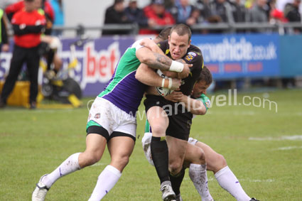 http://www.ianlovell.com/Crusaders_Castleford03.jpg